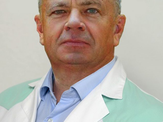 dr. Arnold Dénes Arnold MSc.