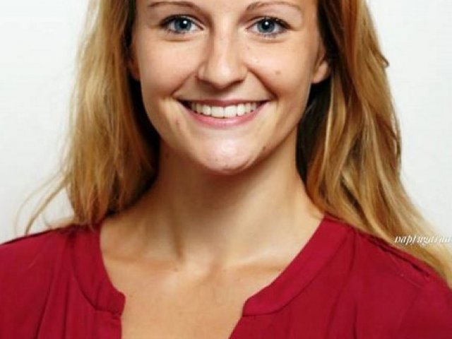 Varga Dóra